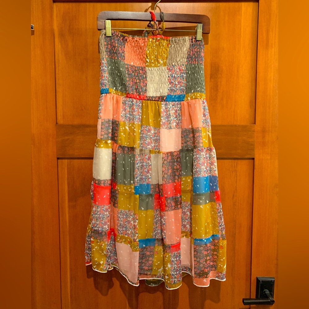 Quilted patterned Halter dress with tie neck